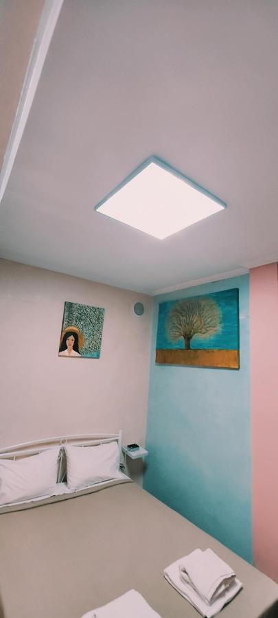 Appartamento Aurea Residenza Mitropoleos Salonicco Esterno foto